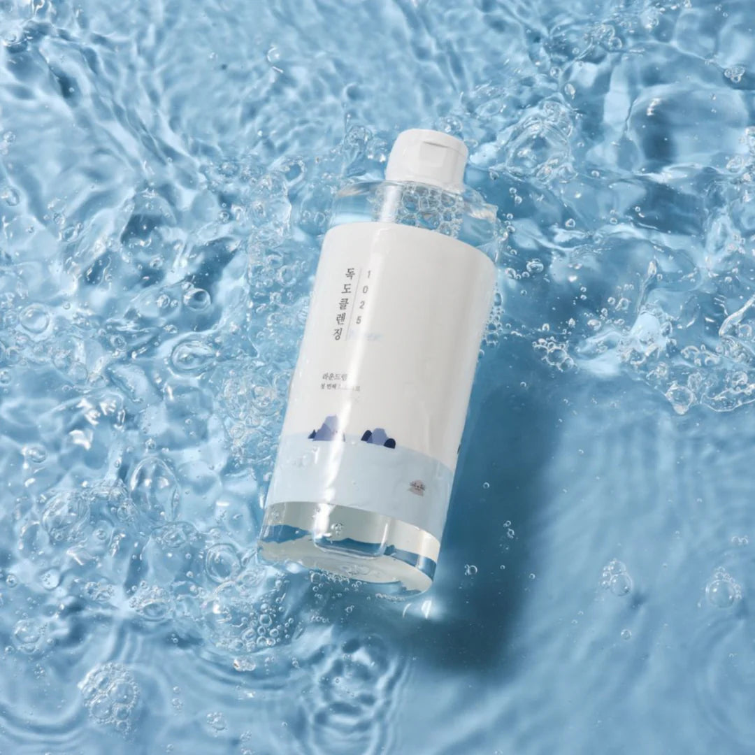 Round Lab - 1025 Dokdo Cleansing Water (400 mL).
