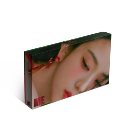 JISOO (Blackpink) - 1st Single Album ME (2 Versions).