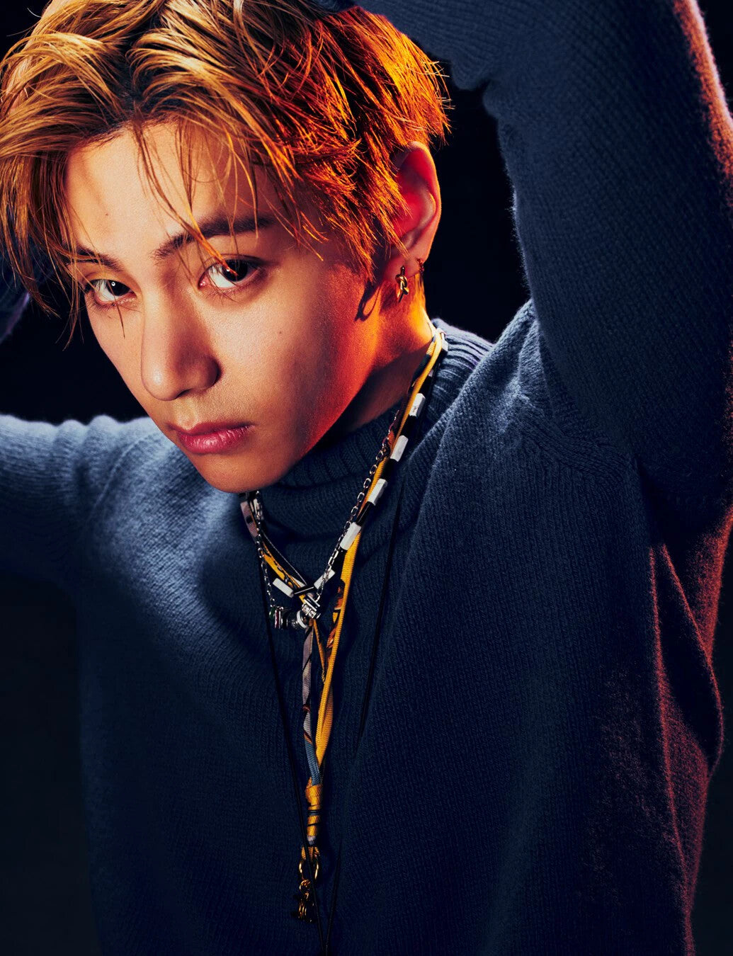 (PRE-ORDER 2026-10-15) DAZED Magazine (UK) 2026.10 x V (BTS)