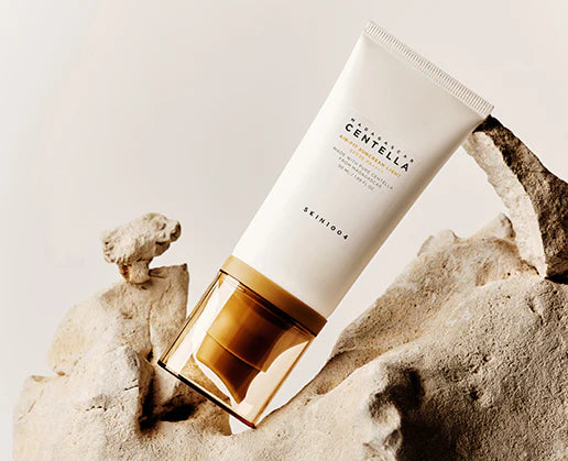 SKIN1004 - Madagascar Centella Air Fit Suncream Light SPF30 (50 mL).