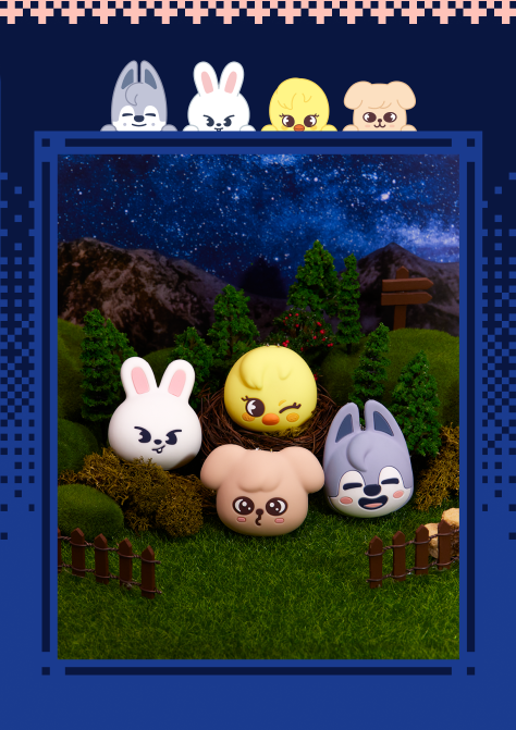 (PRE-ORDER 2025-06-30) Stray Kids - SKZOO Tamagotchi & Case Set (8 Versions).