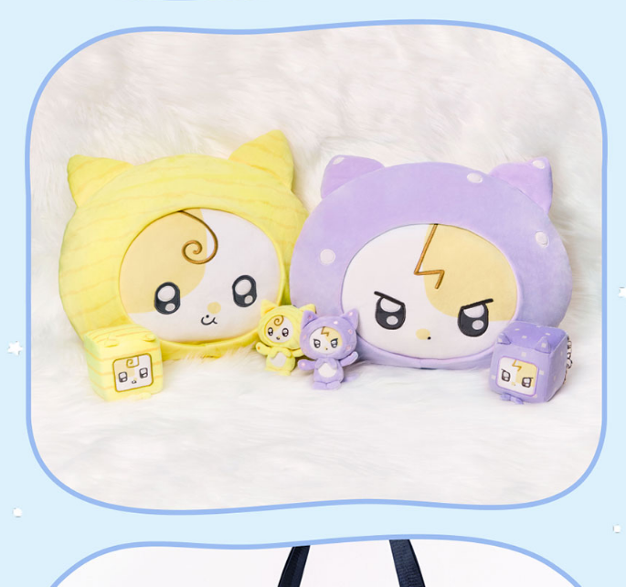 (PRE-ORDER 2025-11-17) IU - 2025 IU POP-UP STORE [Found at Eight] & [A Flower Bookmark, Pt. 3] Official MD - Square Stress Ball (2 Versions)