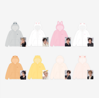 (PRE-ORDER 2026-11-16) Stray Kids - [Stray Kids World Tour <RUN IT SEOUL> Merch] SKZOO FLEECE HOOD ZIP-UP - RUN IT (POB Included Based on Order Amount)