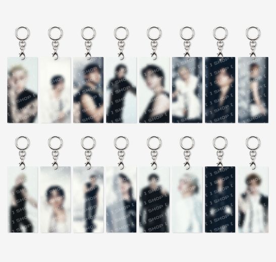 (PRE-ORDER 2026-11-16) Stray Kids - [Stray Kids World Tour <RUN IT SEOUL> Merch] SECRET ACRYLIC KEYRING - RUN IT (POB Included Based on Order Amount)