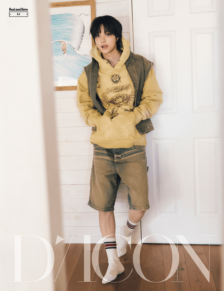 DICON - VOLUME N°28 &TEAM (18 Versions)(Magazine)