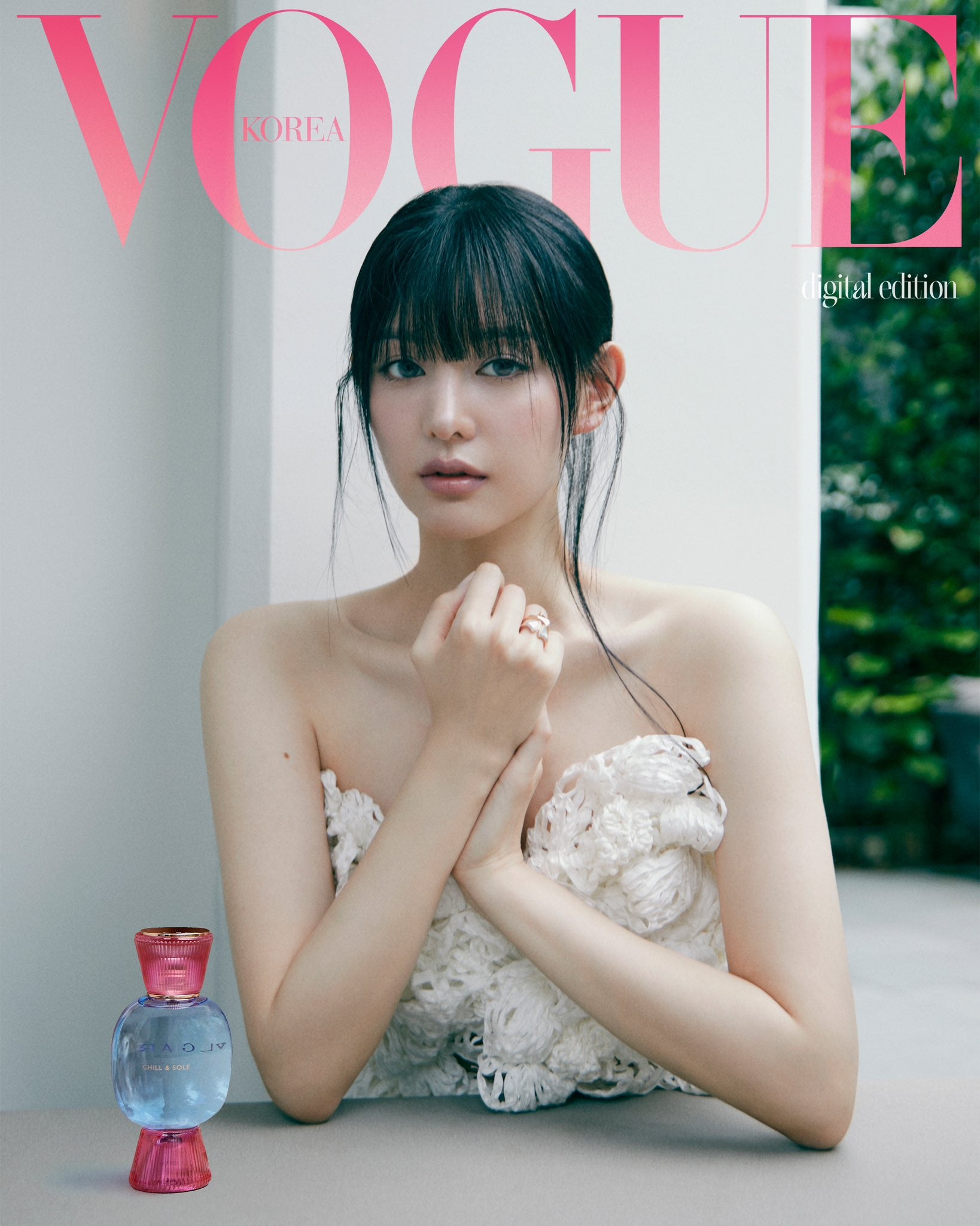 みん　Vogue Korea 別冊付録 写真集 シン・ミナ別冊付録] 韓国 雑誌 VOGUE Korea 2025年 4月号