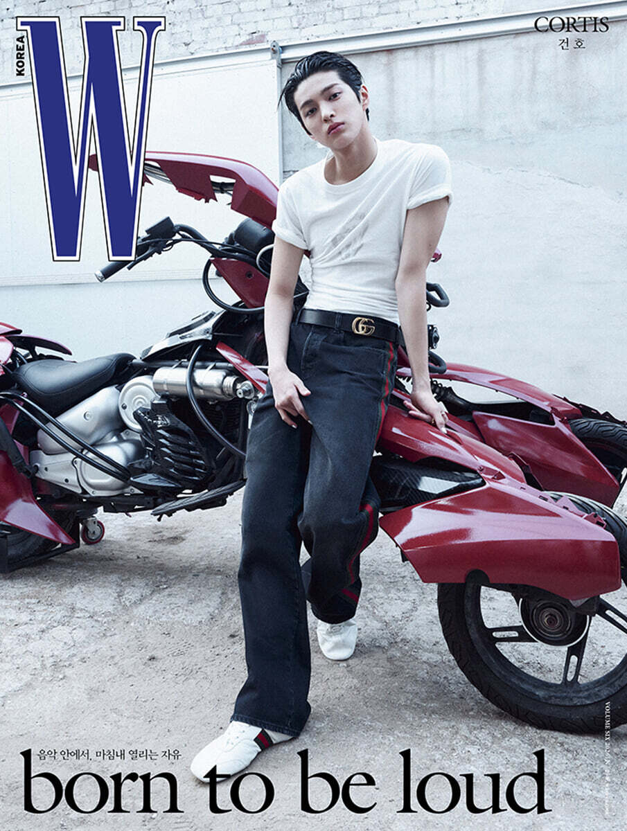 (PRE-ORDER 2026-05-28) Magazine W Korea - 2026.06 x CORTIS (5 Versions)
