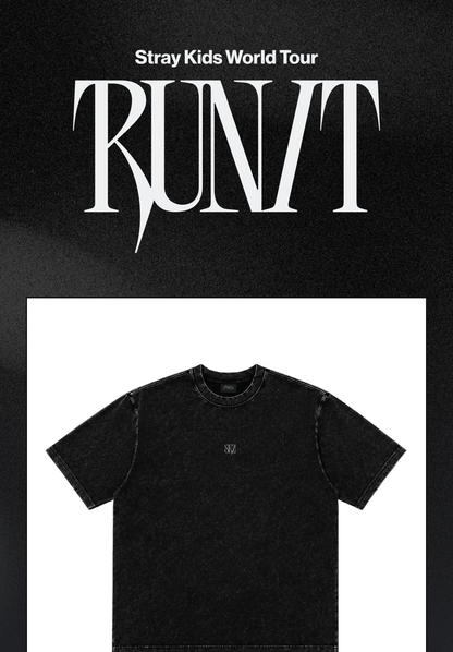 (PRE-ORDER 2026-11-16) Stray Kids - [Stray Kids World Tour <RUN IT SEOUL> Merch] T-SHIRT - RUN IT (POB Included Based on Order Amount)