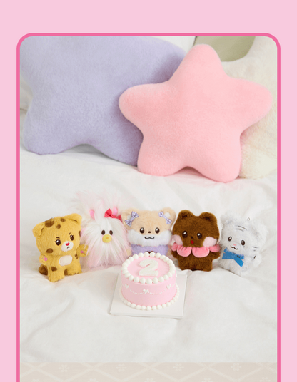 (PRE-ORDER 2026-06-01) ILLIT - Official MD Plush Keyring [DEARLiT](5 Versions)