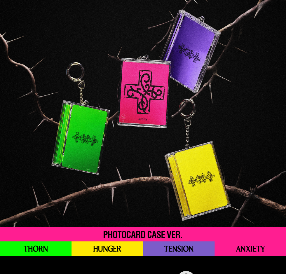 (PRE-ORDER 2026-04-13) TOMORROW X TOGETHER (TXT) - [7TH YEAR : A Moment of Stillness in the Thorns 가시덤불에 잠시 바람이 멈췄을 때] Photocard Case Version (4 Versions) Random 1ea