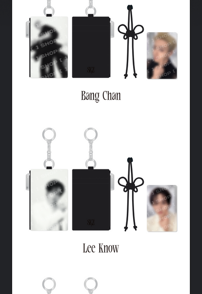 (PRE-ORDER 2026-11-16) Stray Kids - [Stray Kids World Tour <RUN IT SEOUL> Merch] CARD HOLDER KEYRING - RUN IT (POB Included Based on Order Amount)