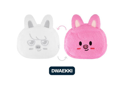 (PRE-ORDER 2026-02-06) Stray Kids <dominATE : celebrATE> MD Merch (SKZOO REVERSIBLE FACE POUCH)(8 Versions)