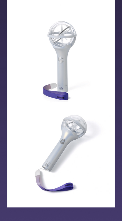 (PRE-ORDER 2025-10-15) KATSEYE - Official Light Stick (with K-Towns Light Stick Event)._