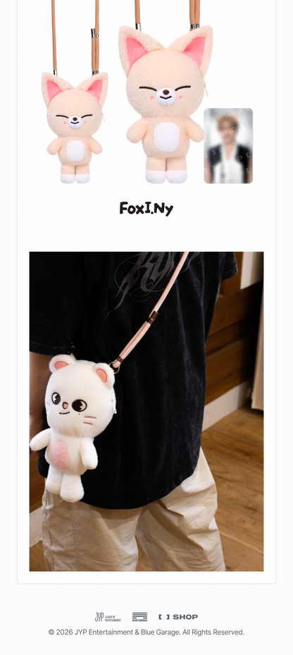 (PRE-ORDER 2026-11-16) Stray Kids - [Stray Kids World Tour <RUN IT SEOUL> Merch] SKZOO PLUSH CROSS BAG - RUN IT (POB Included Based on Order Amount)