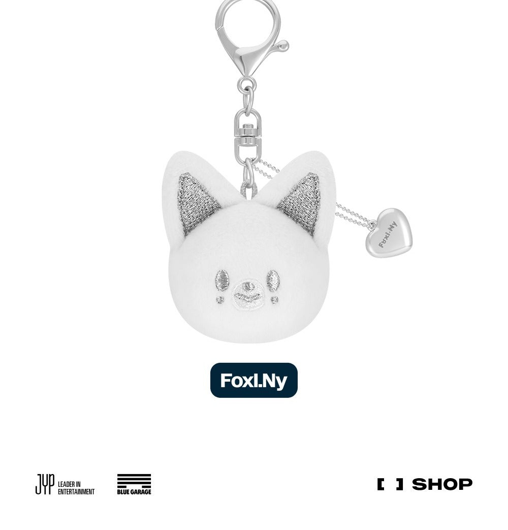 (PRE-ORDER 2026-02-06) Stray Kids <dominATE : celebrATE> MD Merch (SKZOO FACE KEYRING SILVER Version)(8 Versions)