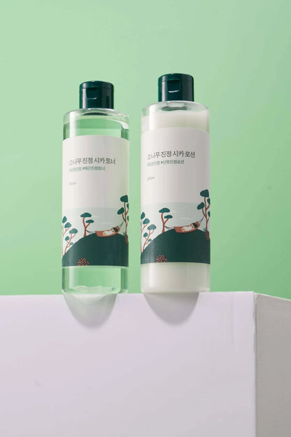 Round Lab - Pine Calming Cica Lotion (250 mL).