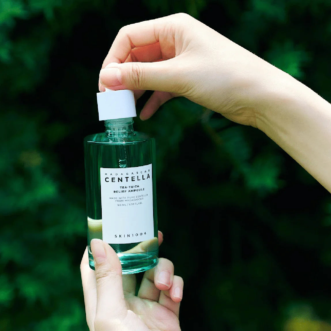 SKIN1004 - Madagascar Centella Tea-Trica Relief Ampoule (100 mL).